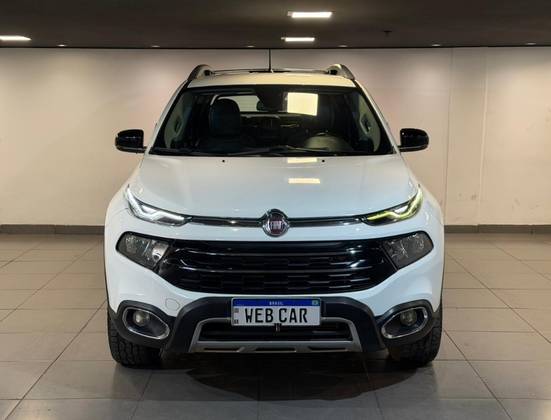FIAT TORO 2.0 16V TURBO DIESEL VOLCANO 4WD AT9